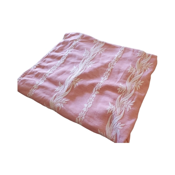 Vintage Pink and White Cotton Floral Patterned Bead Spread Lightweight 80x72 - Picture 1 of 3